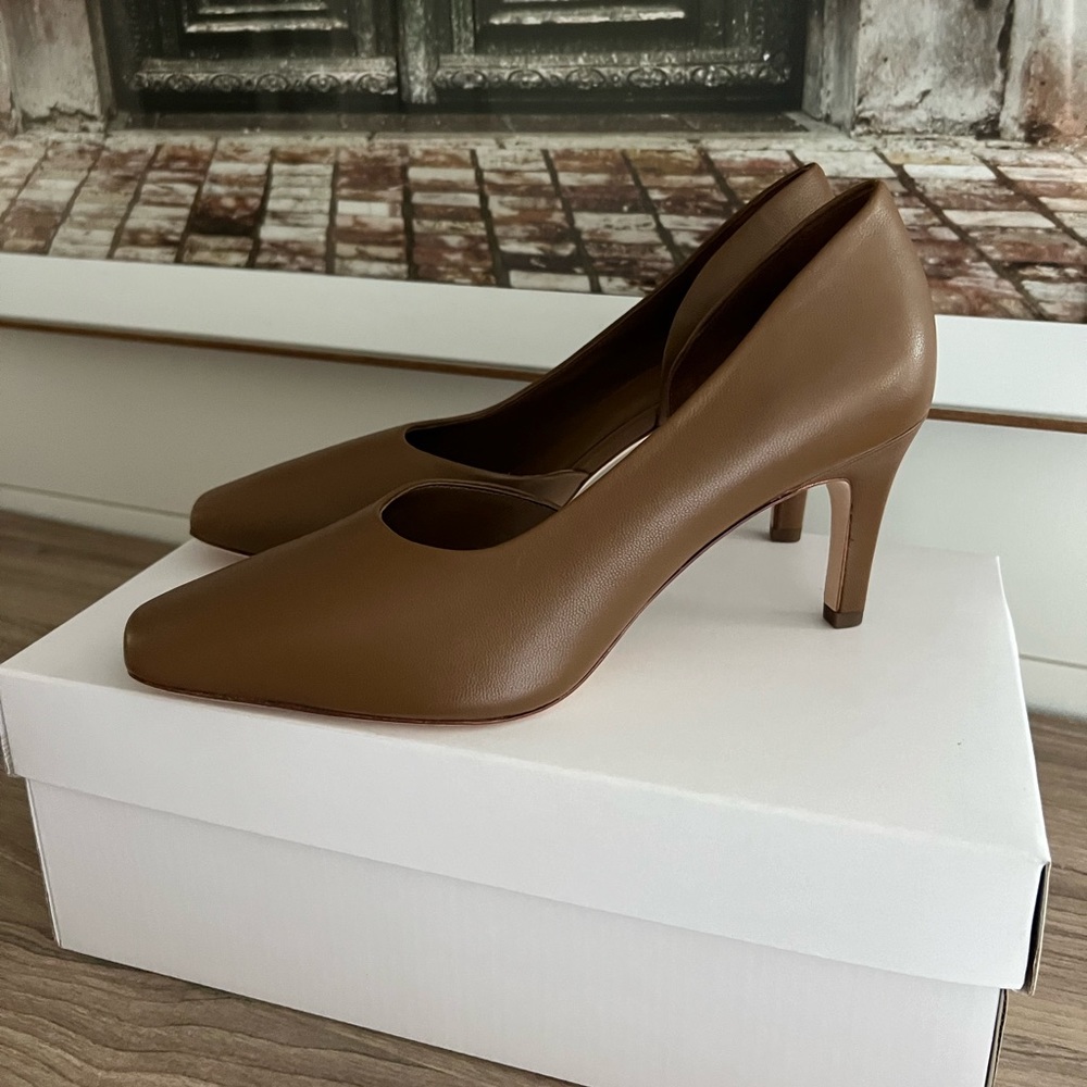 Vince Tiana Leather Pumps 7